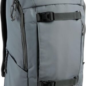 Stevige Rugzak met Laptopvak en Bevestigingsmogelijkheid voor Skateboard of Jas